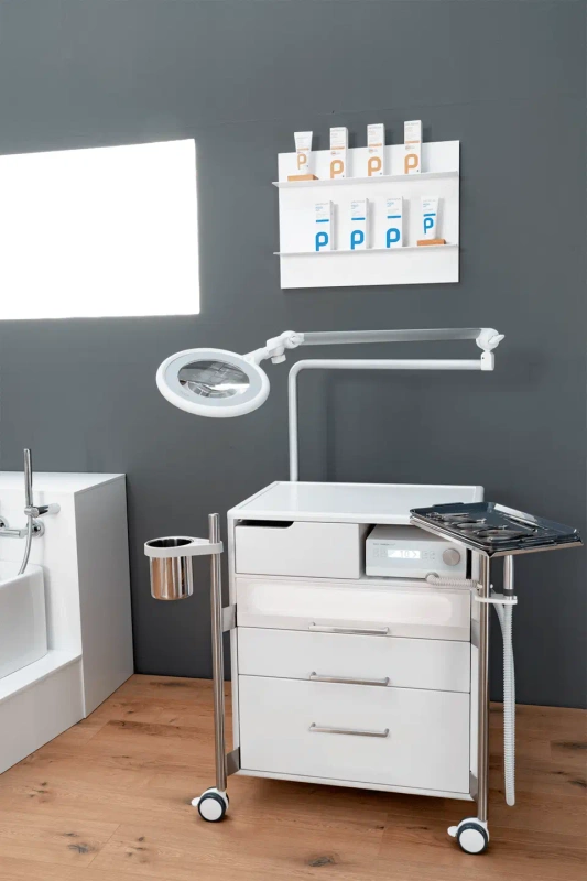 Szafka podologiczna RUCK® ROOM CLASSIC - rozm. M, UV LED