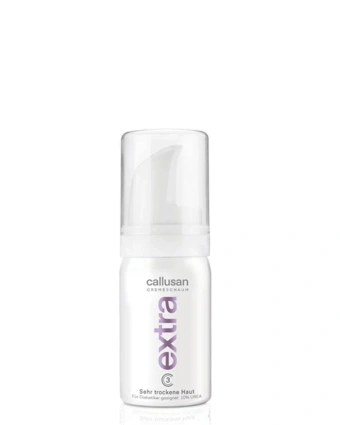 Callusan extra krem w piance 10% mocznika do pielęgnacji bardzo suchej i łuszczącej się skóry stóp 40 ml